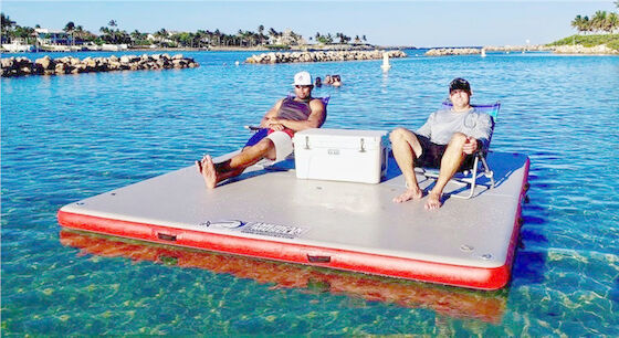Yoga de flottement Mat Inflatable Swim Platform Raft d'île gonflable de PVC
